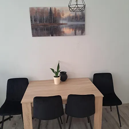 Piastów Apartamento *